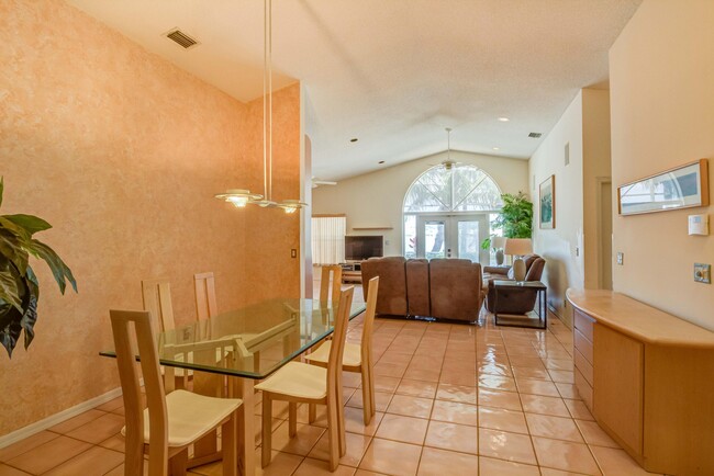 Photo - 7130 Michigan Isle Rd