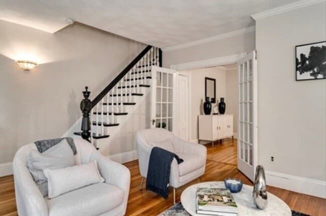 Photo - 16 Bedford St