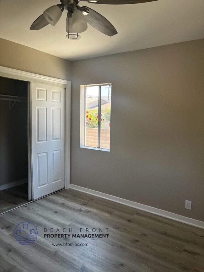 Photo - 1208A-B, 1210A-B W. 166th St.