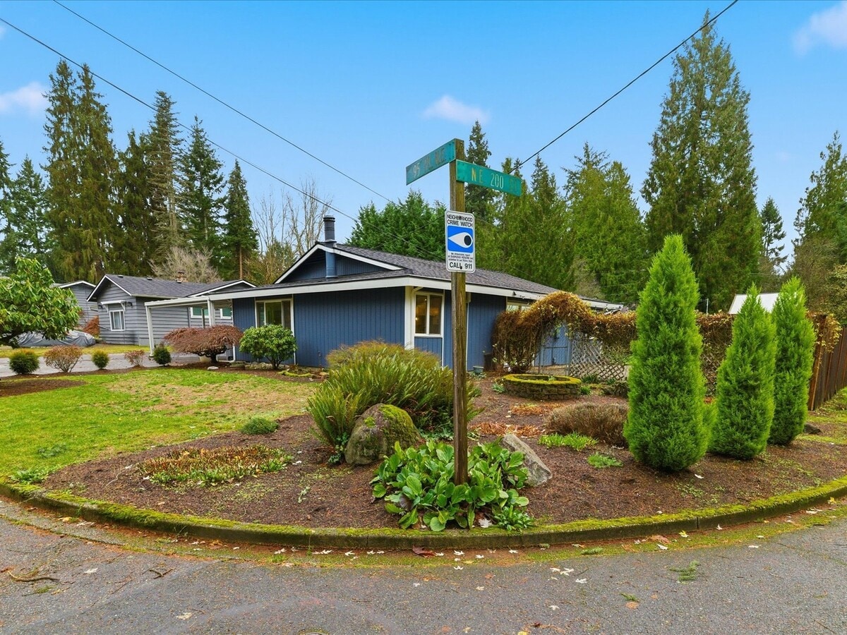 Photo - 20004 95th Pl NE