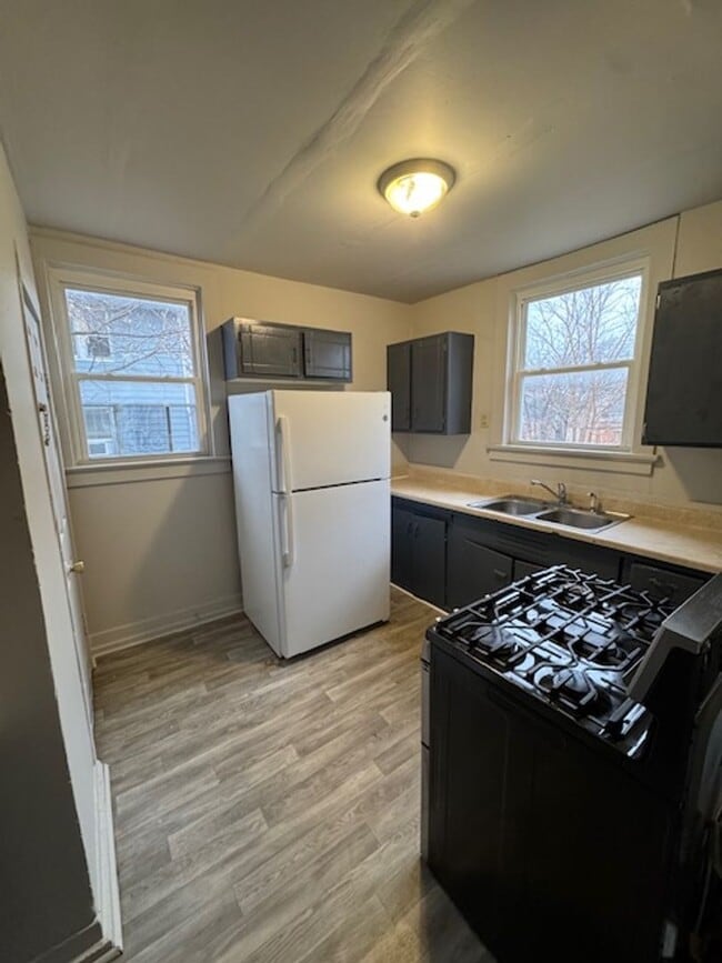 Photo - 1407 Taylor St Unit 1409