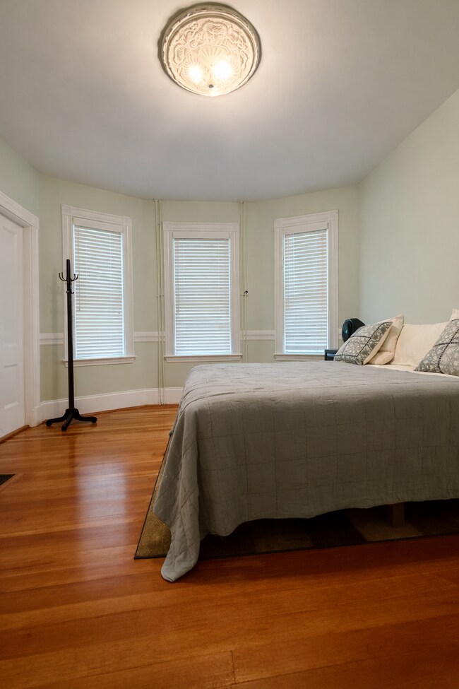 Photo - 68 Hillside St Unit 1