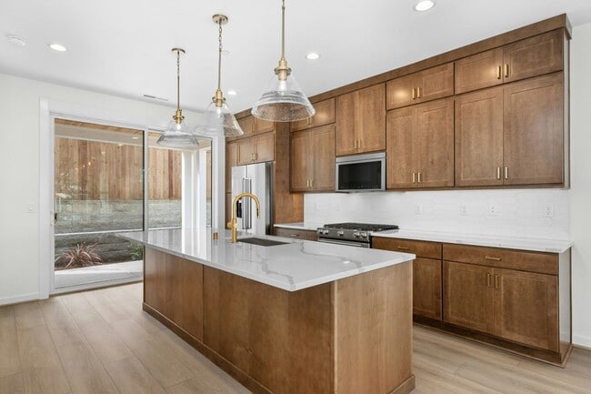 Photo - 3bd/2.75ba Redmond Home