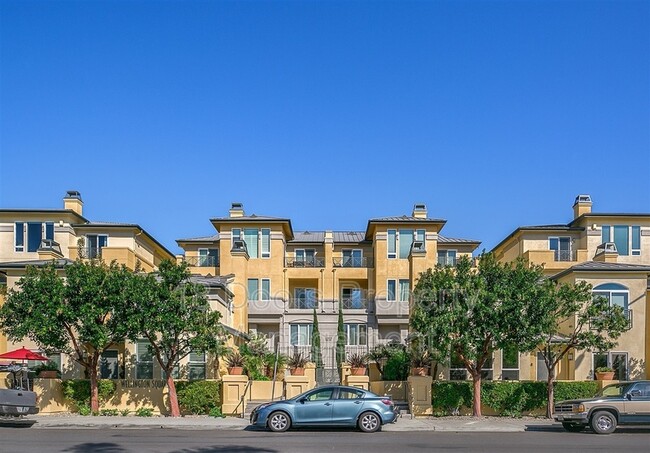Photo - 4057 1st Ave Unidad 401 Rental