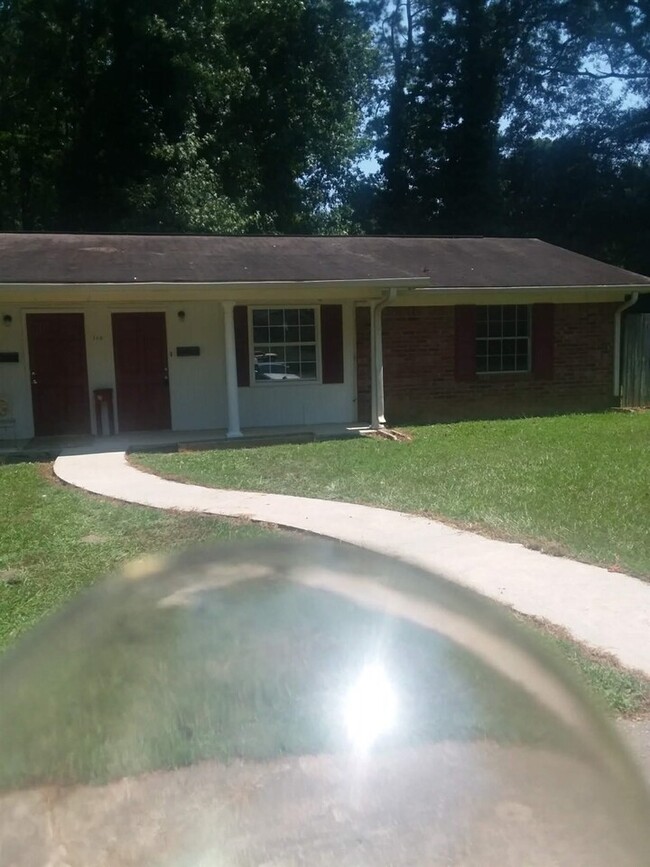 Building Photo - 110 Burkshire Ct Rental