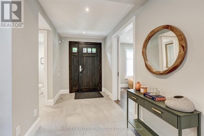 Photo - 366 Galt Ave