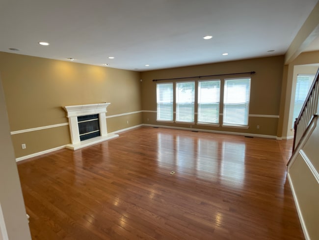 Photo - 3802 Scarlet Oak Dr