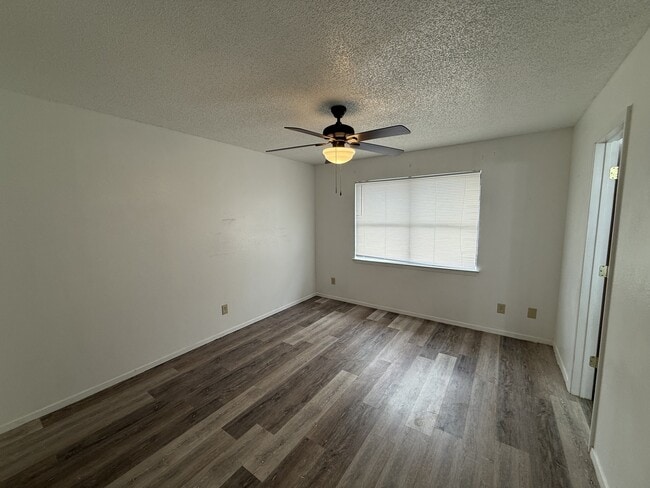 Photo - 1616 Rustic Dr