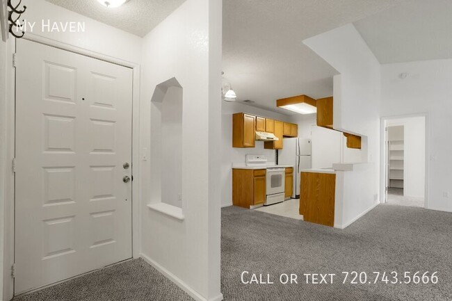 Spacious and affordable two bedroom apartm... - Spacious and affordable two bedroom apartm... Condominio Unidad 204