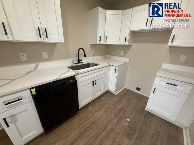 Photo - 1812 Sanford Dr Unit 1