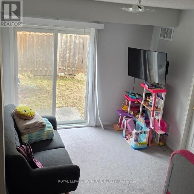 Photo - 2171 Fiddlers Way