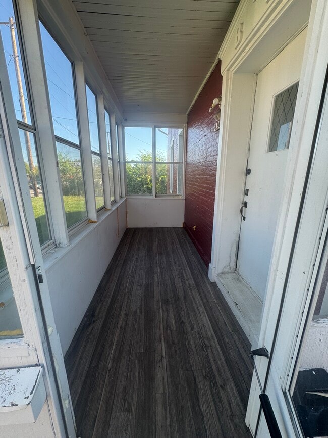 Photo - 410 E Winona Ave Unit 1