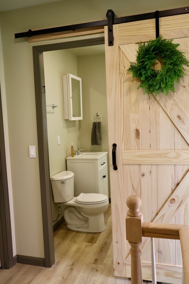 Photo - 189 N Balph Ave