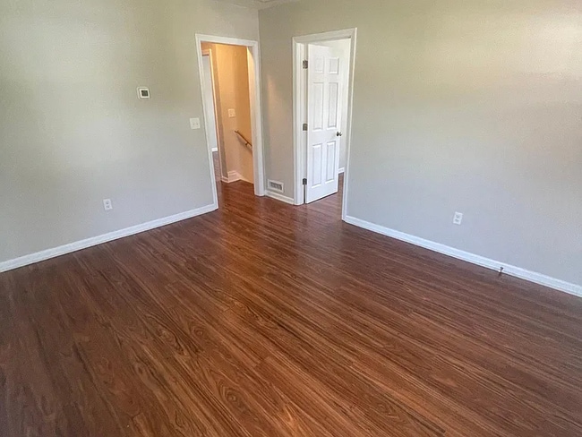 Photo - 4 Willoughby St Unidad 1st floor