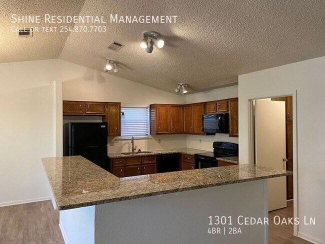 Photo - 1301 Cedar Oaks Ln