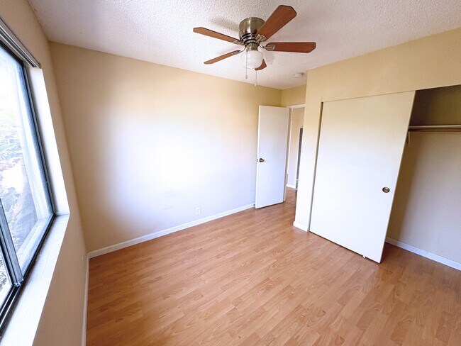 Franklin Vista Apartments