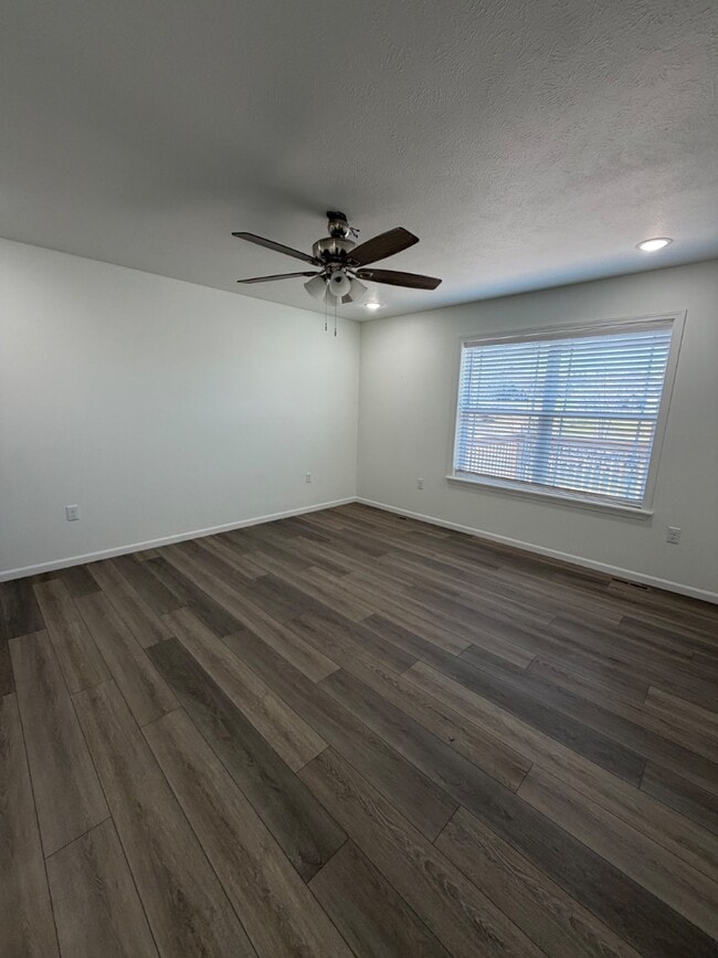 Photo - 188 E Sunset Cove Ln