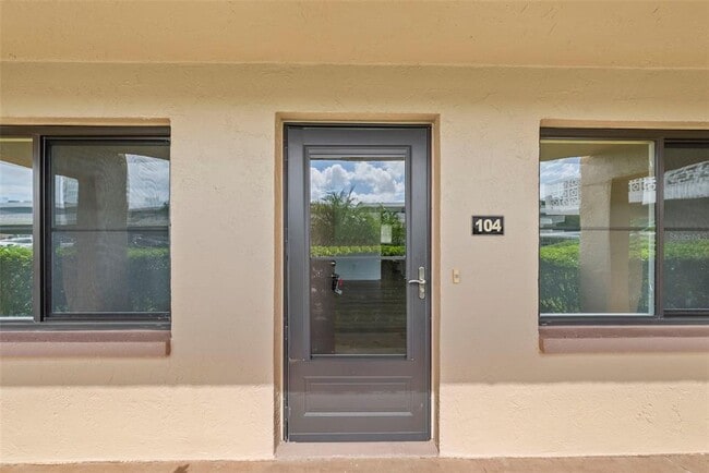 Photo - 4920 Locust St NE Unit 104