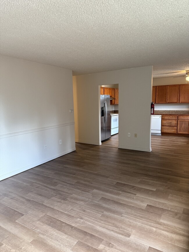 Photo - 100 B St Unit 9