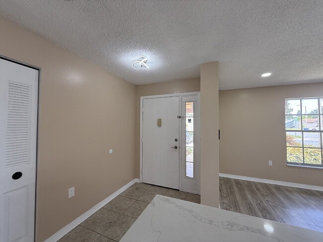 Photo - 7702 Ivory Terrace