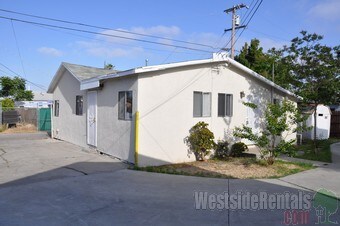 Photo - 3133 Chamoune Ave