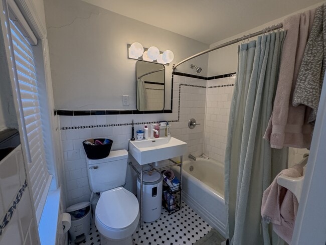 Photo - 1223 N Franklin St