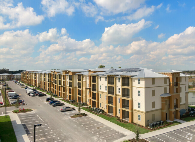 Building Photo - Lake Sumter Reserve Senior Rental