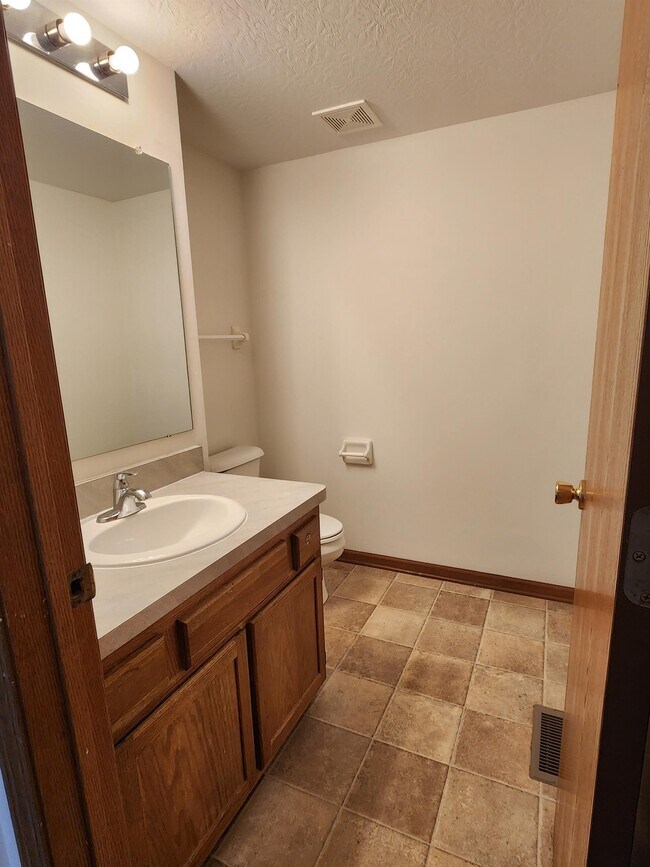 242 Richards Dr Rental House Rental in Delaware, OH