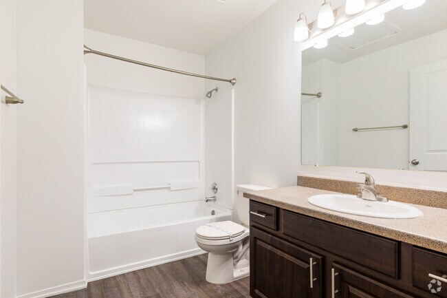 4BR, 3BA - 2,550SF
