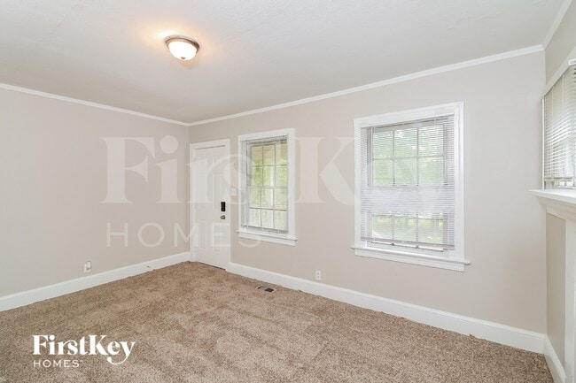 Photo - 2641 Sylvan Rd