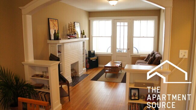 Photo - 2659 N Saint Louis Ave Unit 2