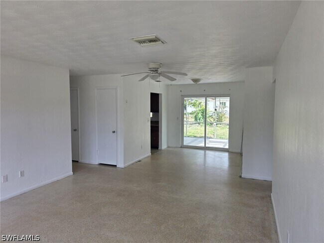 33 Broadway Cir