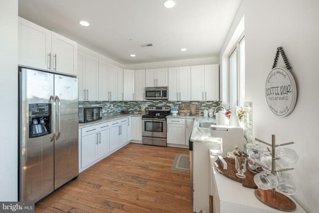 Photo - 4066 Manayunk Ave