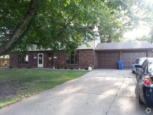 Building Photo - 4159 Pickfair Rd Rental