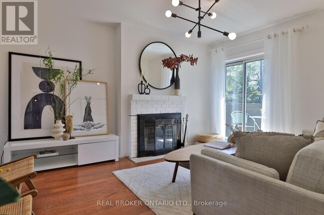 Photo - 55 Dagmar Ave