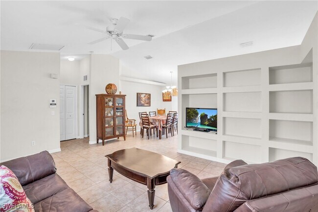 Photo - 2131 24th Ave NE