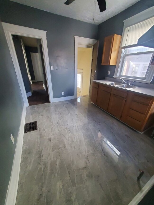 Photo - 1526 Dixmont Ave