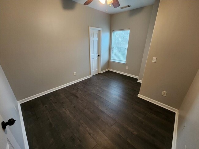 Photo - 1029 Sims St SW