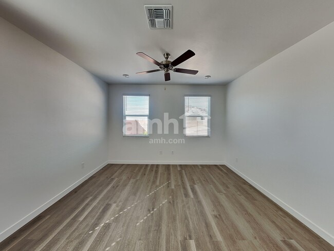 Photo - 13061 N Serenity Vly Dr