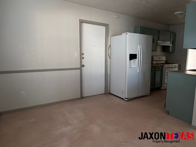 Photo - 10919 Bywood Dr