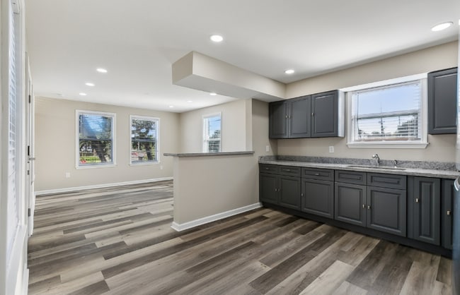 Photo - 2416 Dante St Unit Dante St