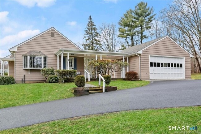 Photo - 501 Lambert Rd