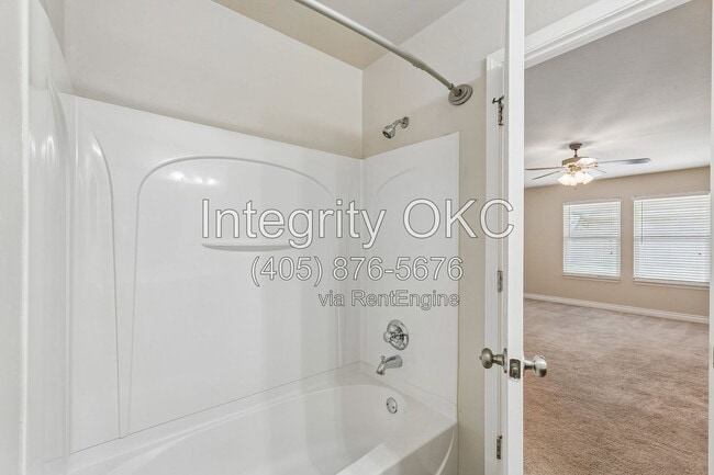 Photo - 2800 NW 184th St