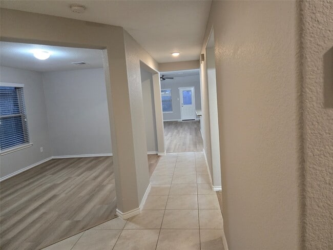 Building Photo - 18306 Sonora Brook Ln