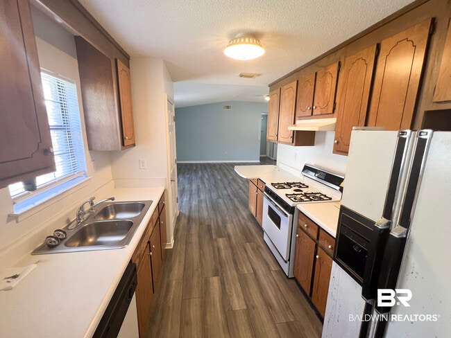 12557 Co Rd 49