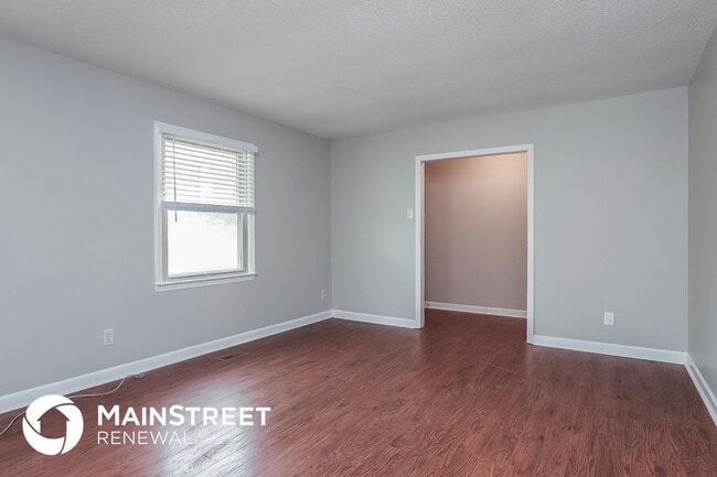 Photo - 501 Andover Rd
