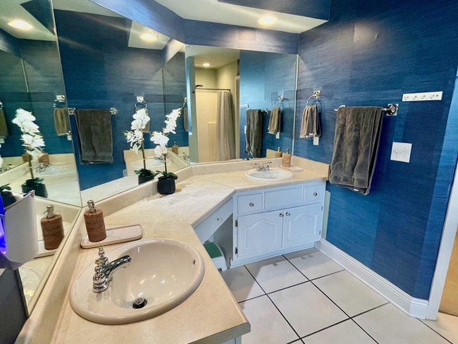 Photo - 509 Loblolly Ct