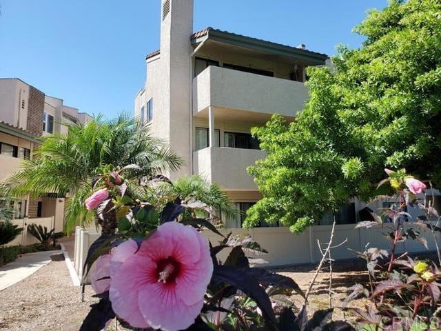 Photo - 2625 Pirineos Way Unit 323