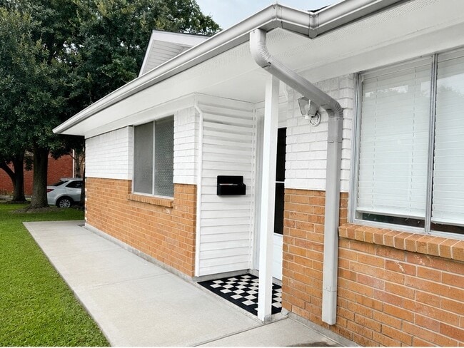 Photo - 1432 Ramada Dr