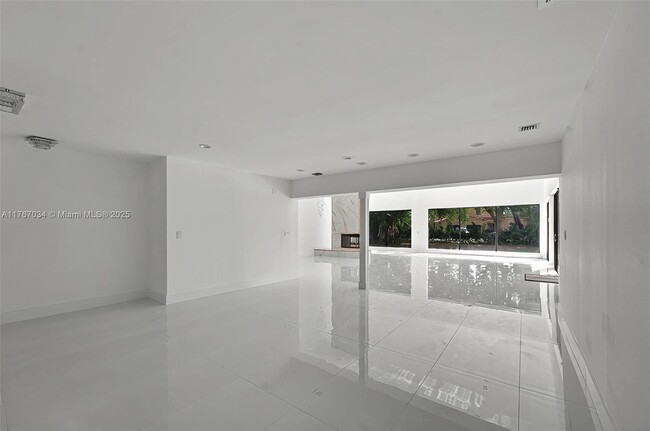 Photo - 4031 Coral Hills Dr House